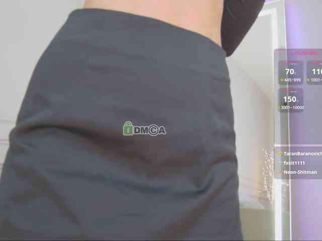 WhiteGirl-one webcam