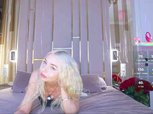 WhiteGirl-one webcam