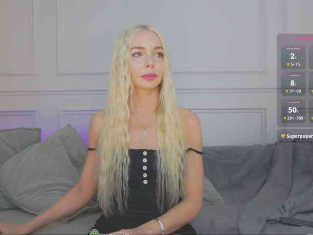 WhiteGirl-one webcam