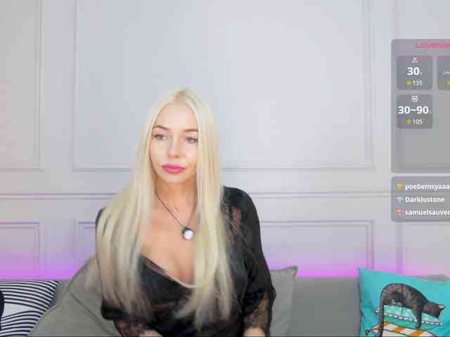 WhiteGirl-one webcam