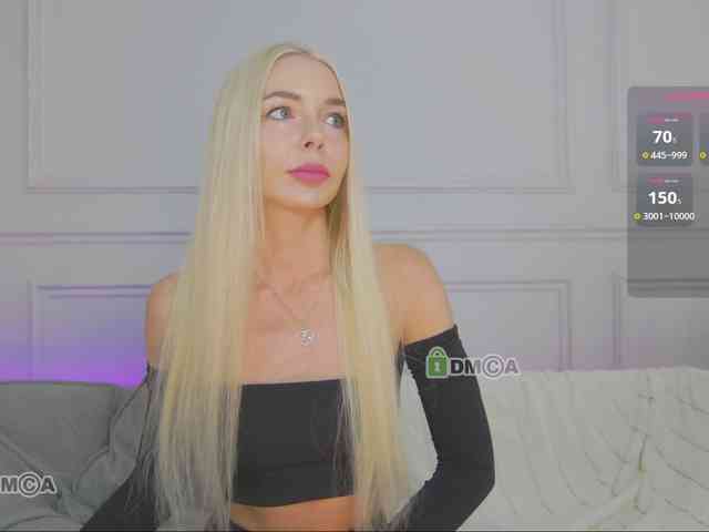 WhiteGirl-one webcam