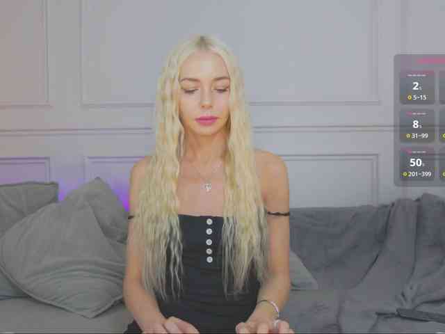 WhiteGirl-one webcam