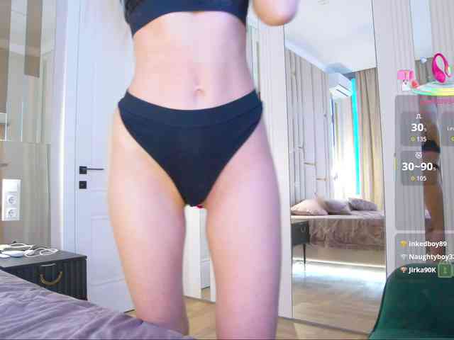 WhiteGirl-one webcam