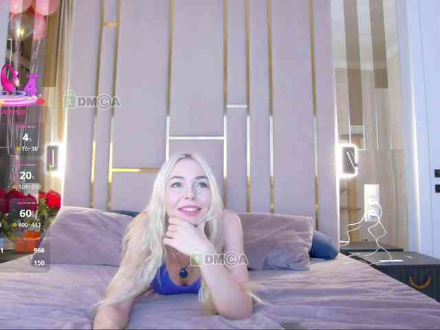 WhiteGirl-one webcam