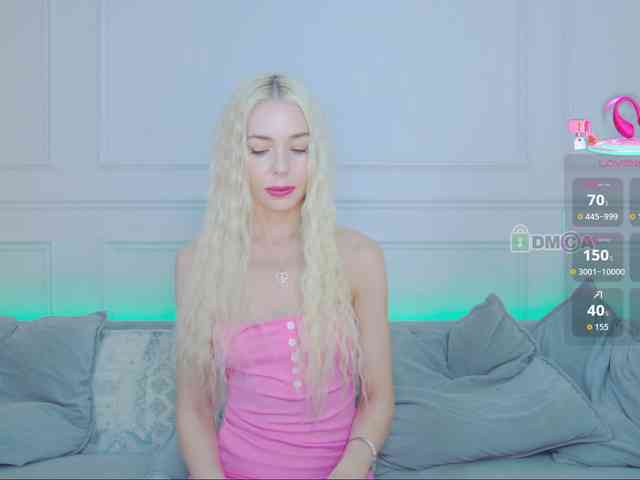 WhiteGirl-one webcam