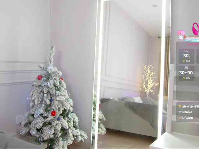 WhiteGirl-one webcam