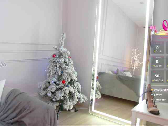 WhiteGirl-one webcam