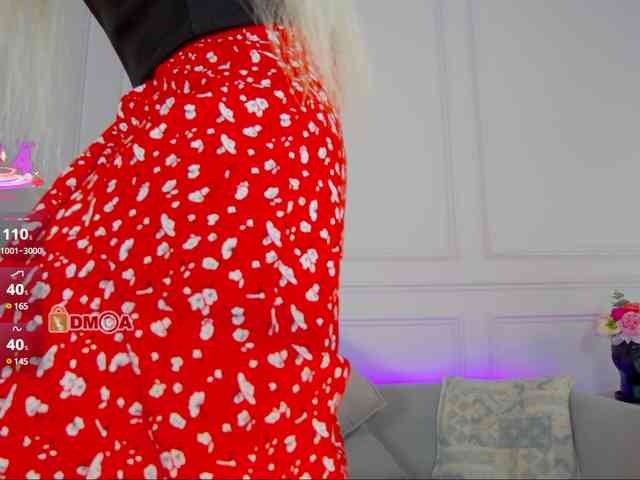 WhiteGirl-one webcam