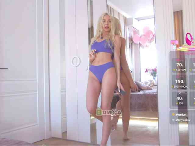 WhiteGirl-one webcam