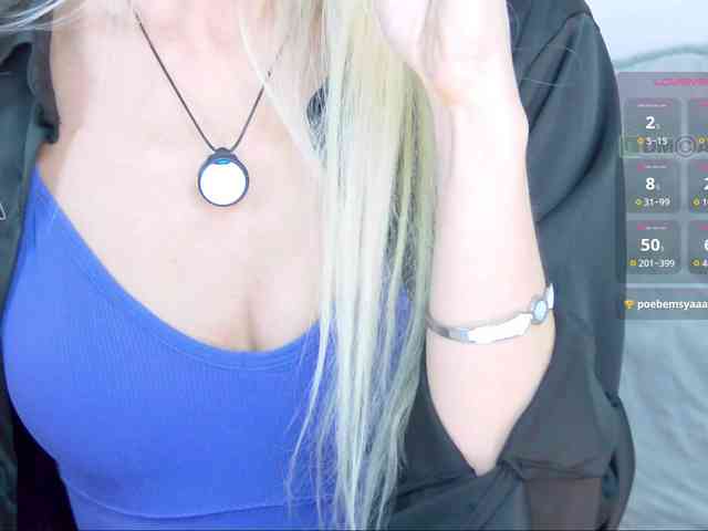 WhiteGirl-one webcam