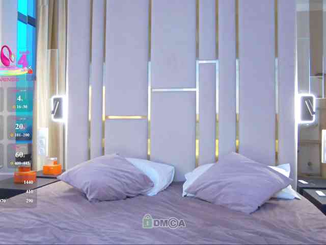 WhiteGirl-one webcam