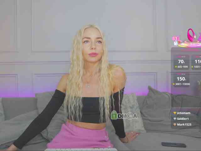 WhiteGirl-one webcam