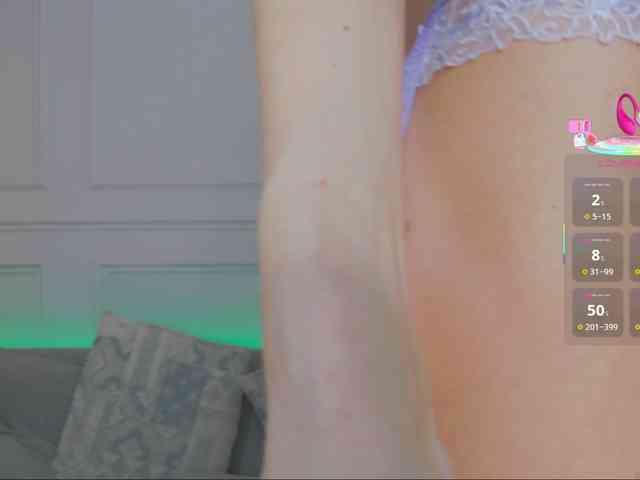 WhiteGirl-one webcam