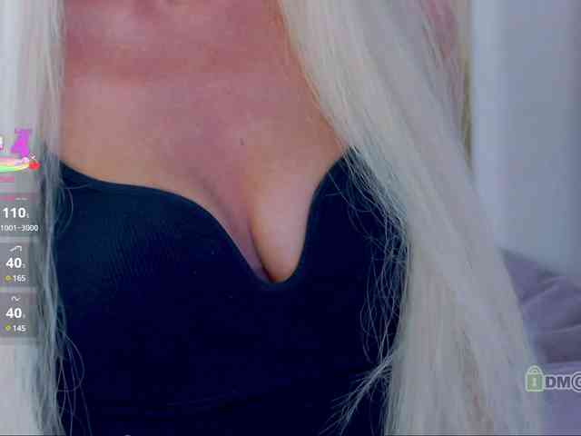 WhiteGirl-one webcam