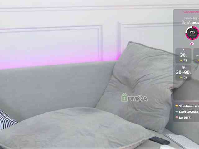 WhiteGirl-one webcam