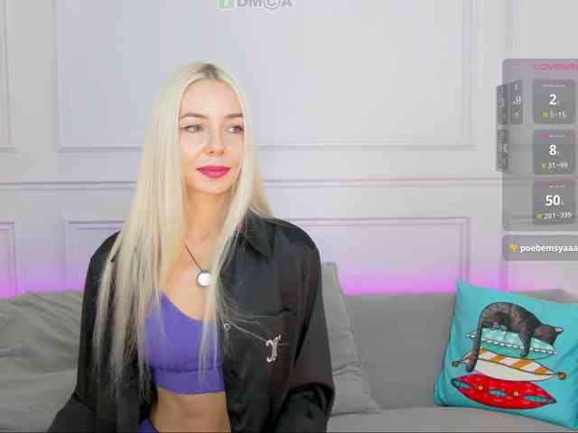 WhiteGirl-one webcam