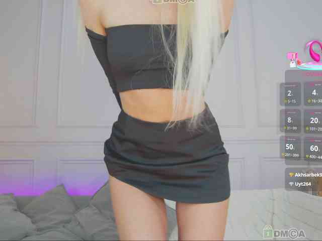 WhiteGirl-one webcam