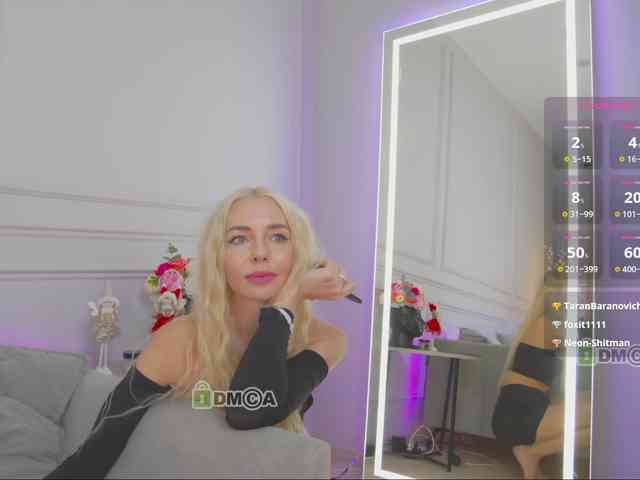 WhiteGirl-one webcam