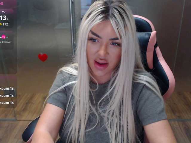  SarahStone chat room