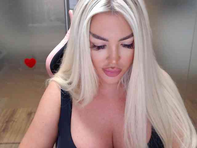 SarahStone webcam