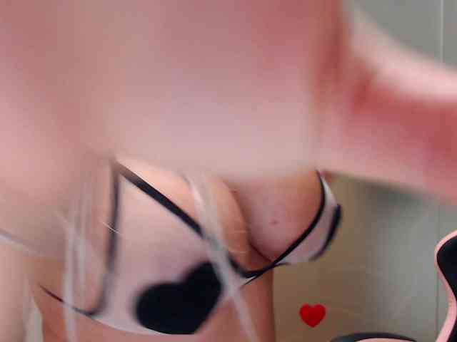 SarahStone webcam