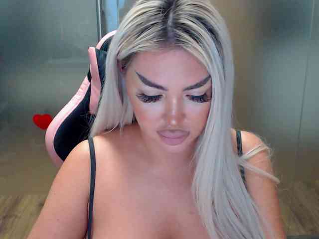 SarahStone webcam
