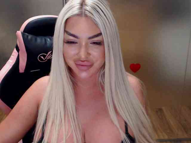 SarahStone webcam