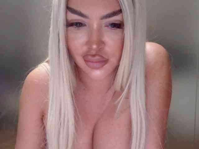 SarahStone webcam