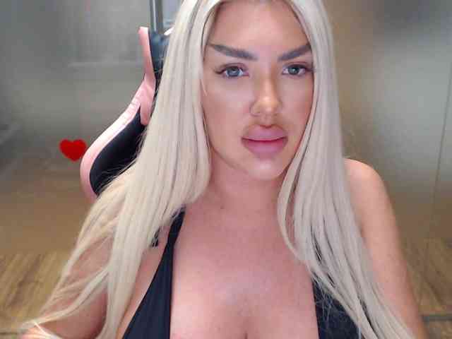 SarahStone webcam