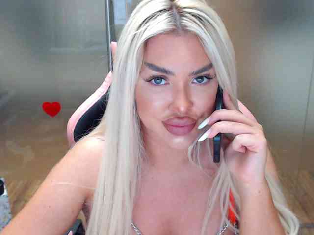SarahStone webcam