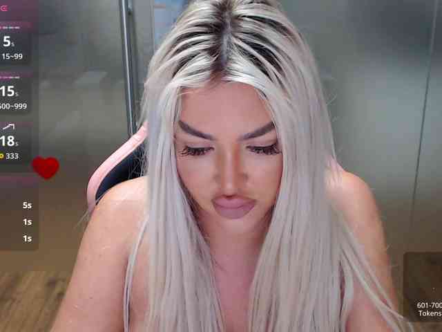 SarahStone webcam
