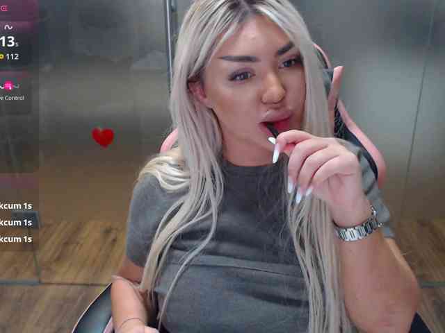 SarahStone SarahStone