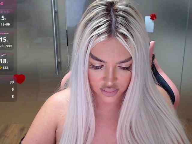 SarahStone webcam