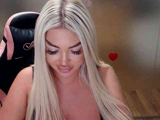 SarahStone webcam
