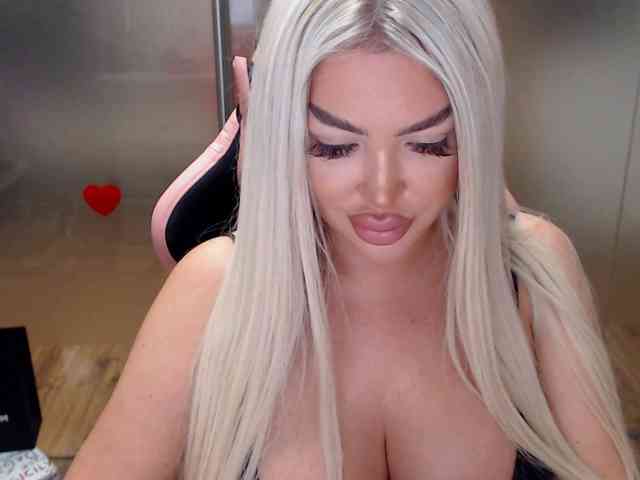 SarahStone webcam