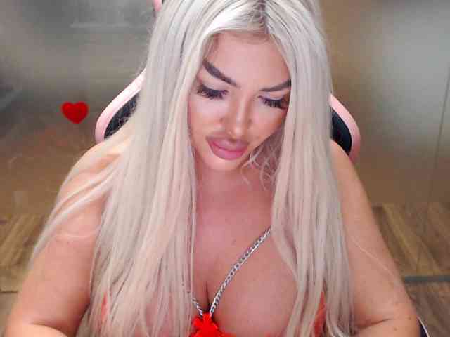 SarahStone webcam