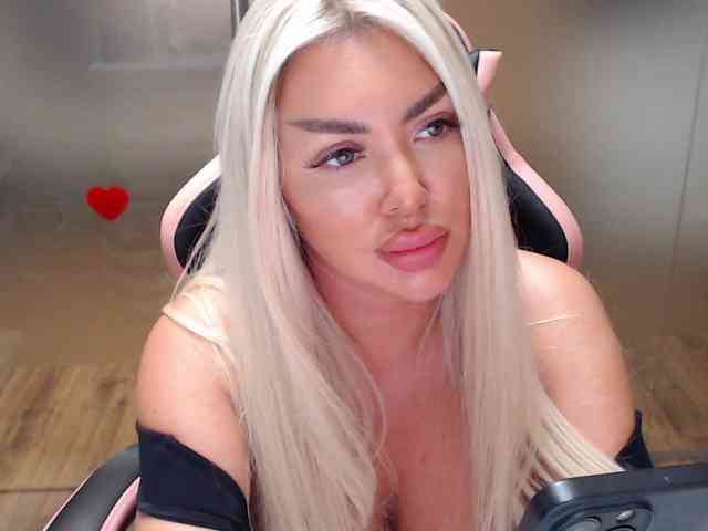 SarahStone webcam