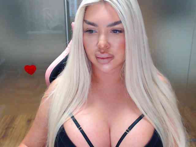 SarahStone webcam