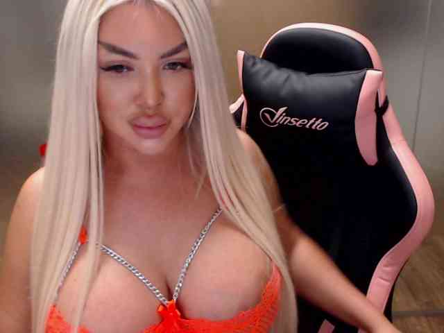 SarahStone webcam