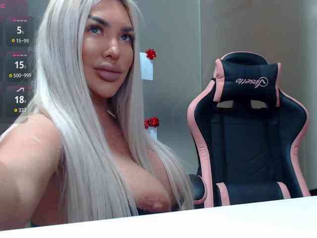 SarahStone webcam