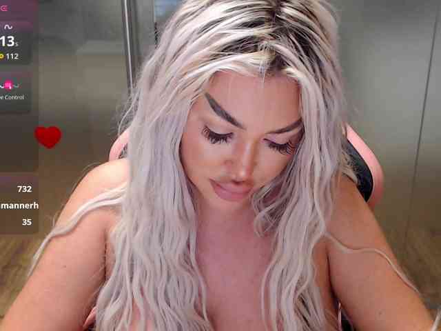SarahStone webcam