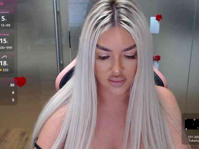 SarahStone webcam