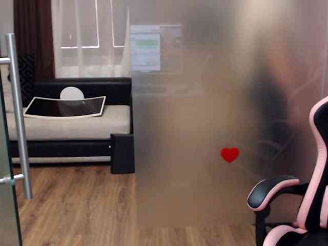 SarahStone webcam