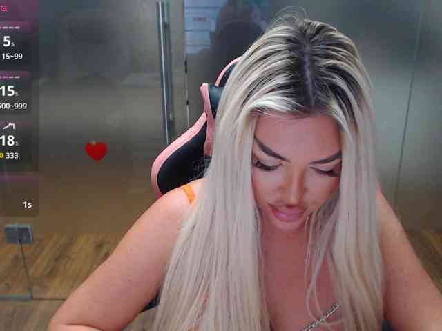 SarahStone SarahStone