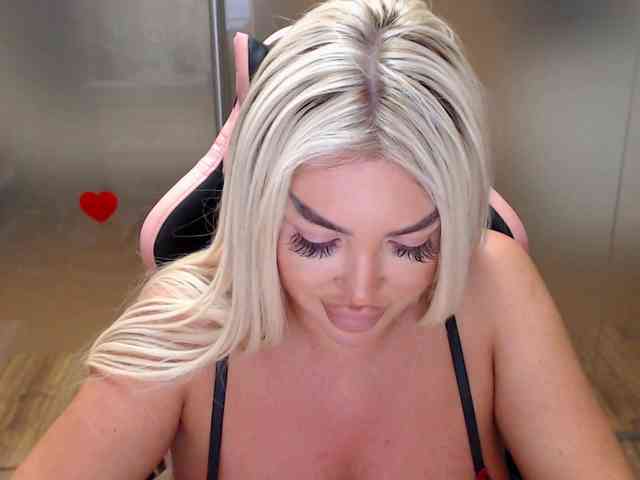 SarahStone webcam
