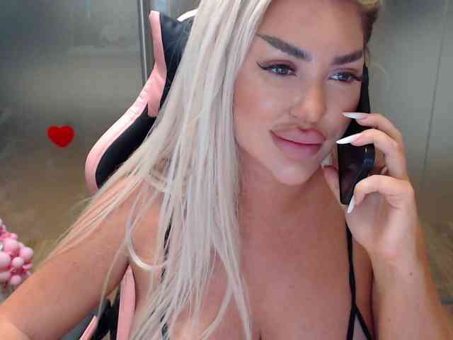 SarahStone webcam