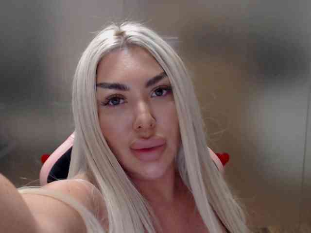 SarahStone webcam