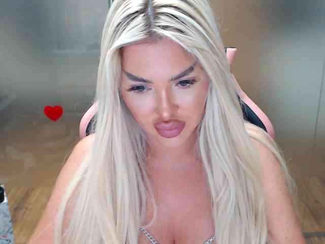 SarahStone webcam