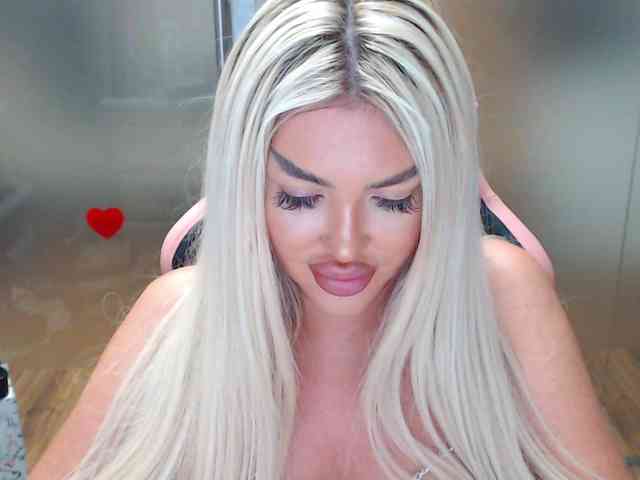 SarahStone webcam