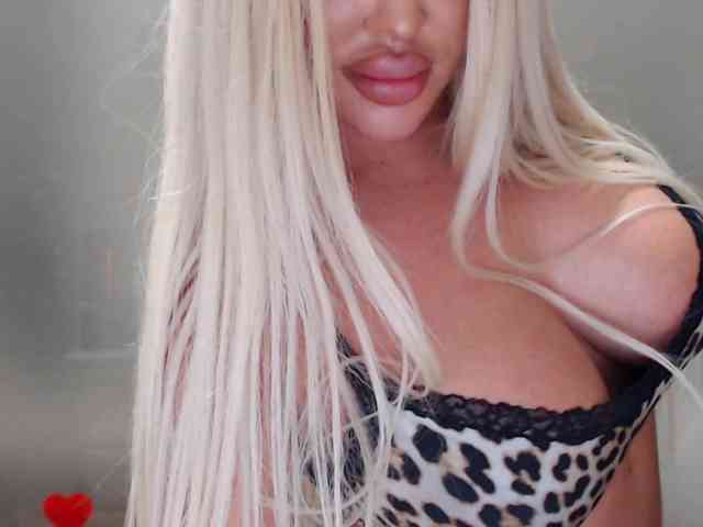 streaming webcam SarahStone